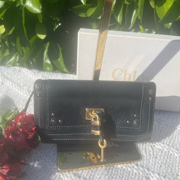 Chloe Paddington Black Leather Wallet with Lock & Key - Picture 2 of 14